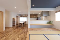 Topenhouse20251122-5