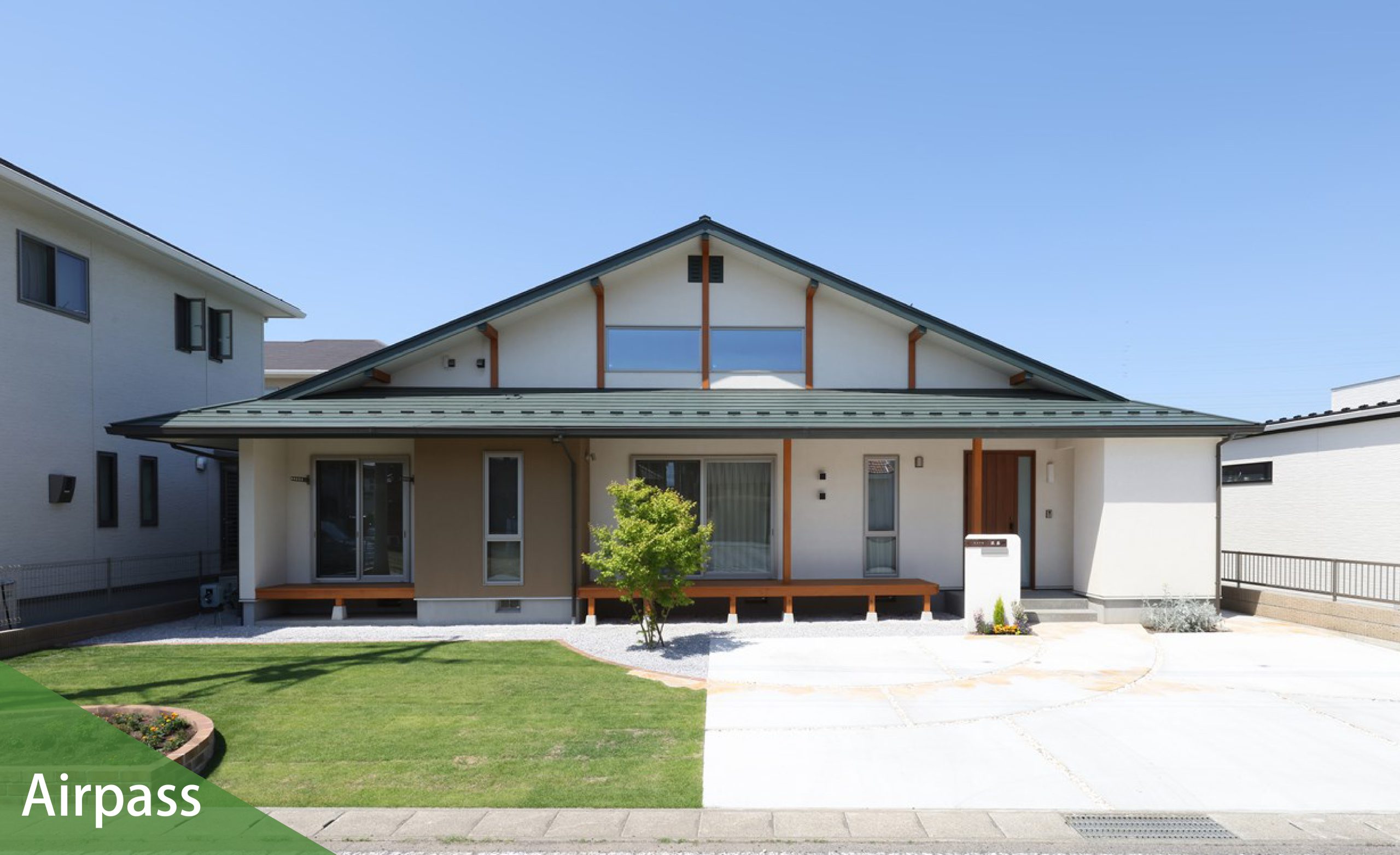 大きな三角屋根の家 | 自然素材の注文住宅・デザイン住宅群馬県【高崎