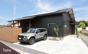 勾配天井　平屋